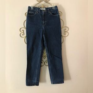 High waisted vintage jeans